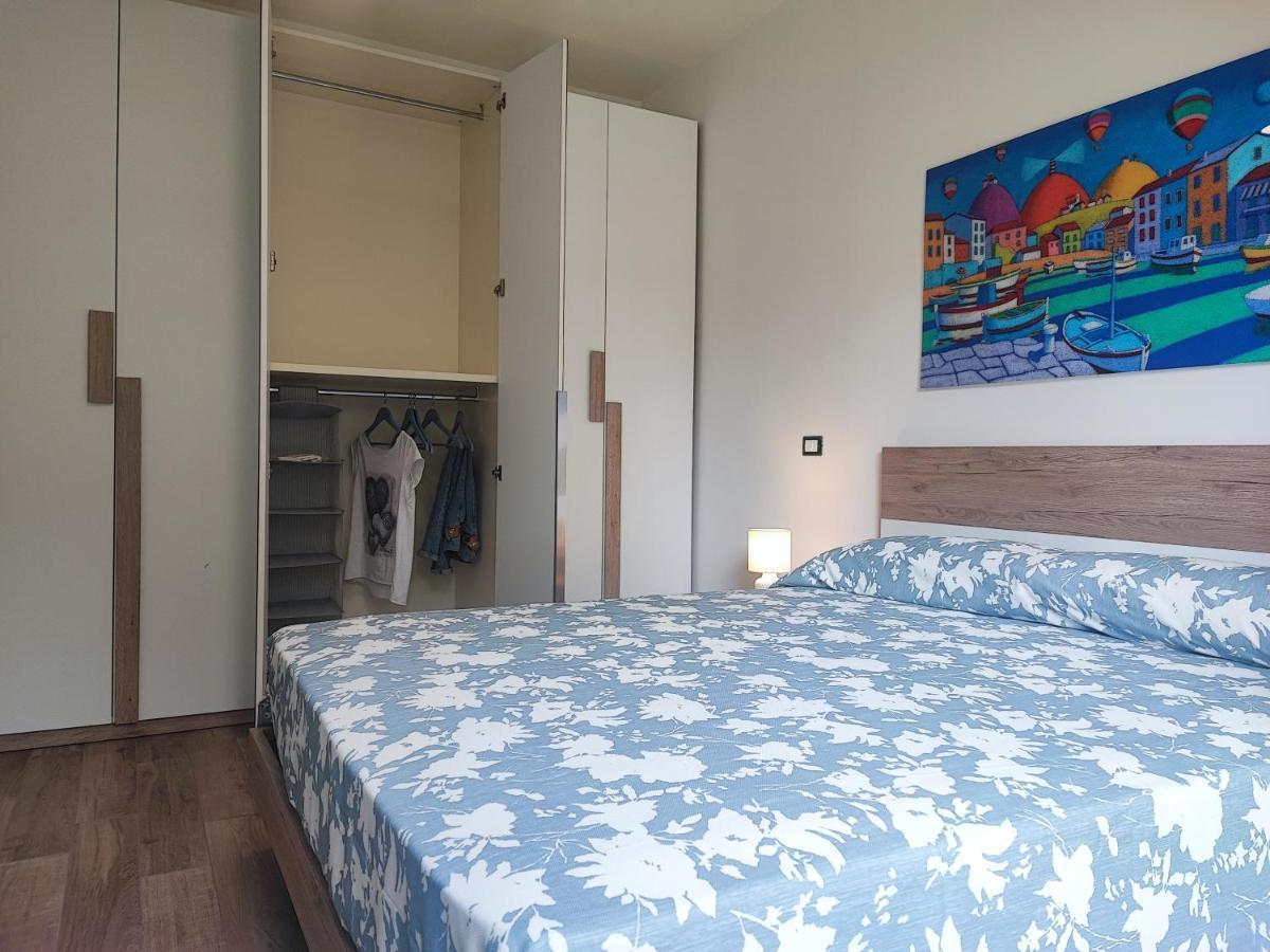 Casa Nadia A Pochi Passi Dal Mare Con Garage, Terrazza E Sala Giochi Apartment Numana Exterior photo